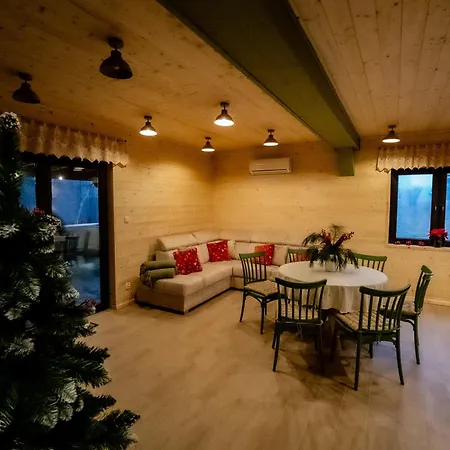 Karmuszka Lesna Weranda *