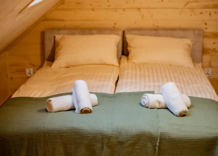 Karmuszka Lesna Weranda Łukta